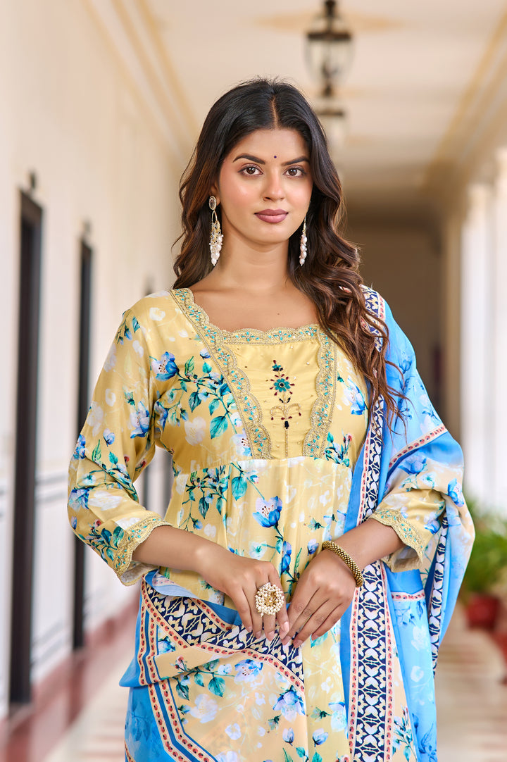 Vibrant Muslin Anarkali Suits – Redefining Elegance in Red & Yellow