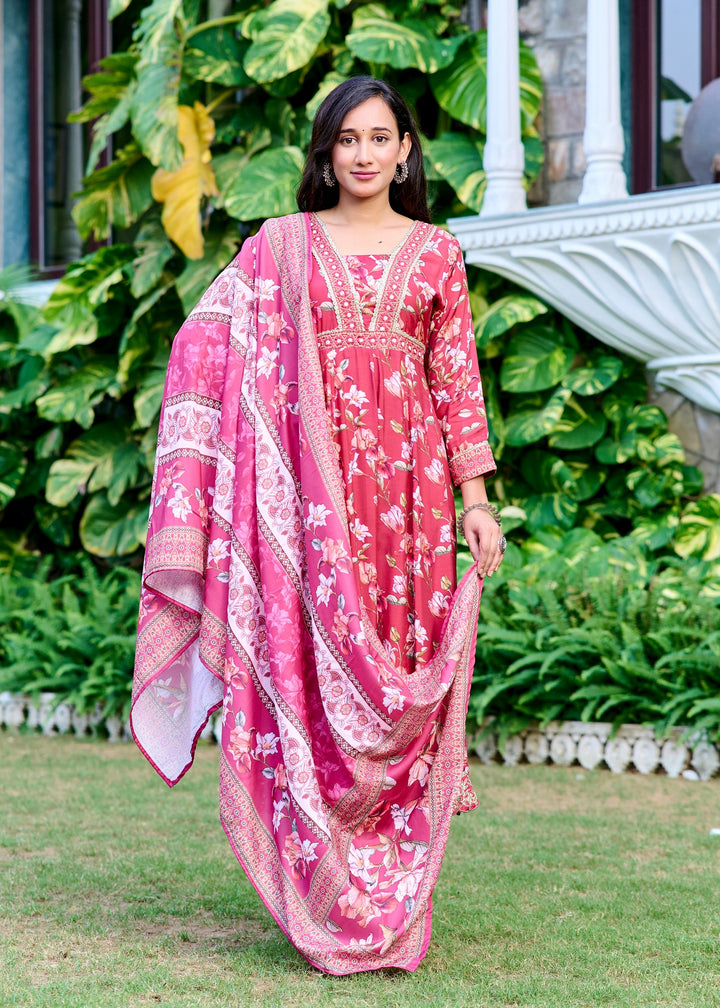 Muslin Anarkali Suit with V-Neck & 3/4 Sleeves – Red & Pista Green