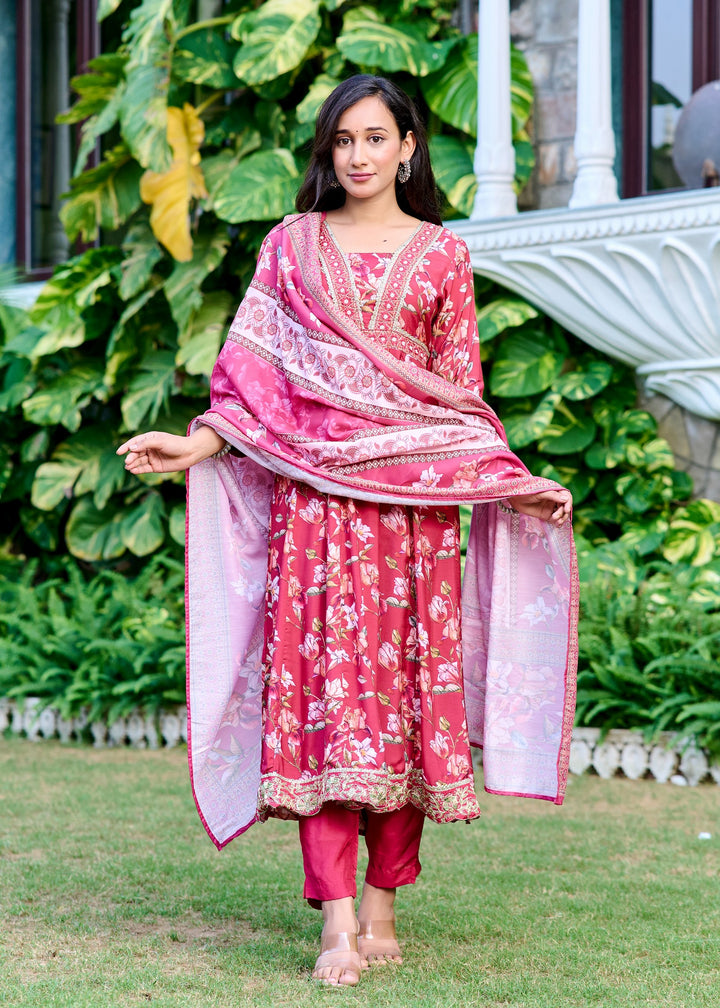 Muslin Anarkali Suit with V-Neck & 3/4 Sleeves – Red & Pista Green