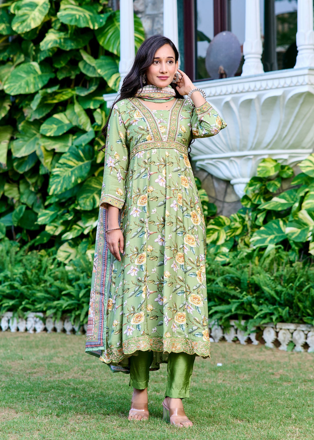 Muslin Anarkali Suit with V-Neck & 3/4 Sleeves – Red & Pista Green