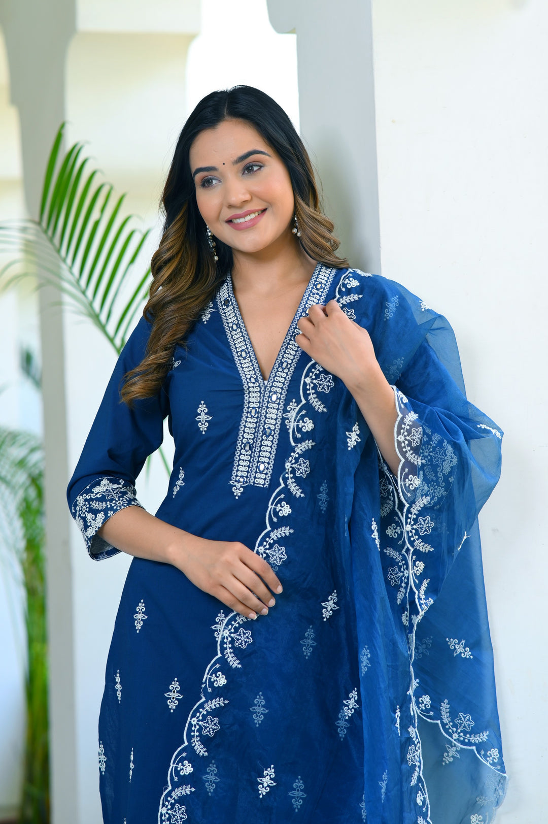 Elegant Blue & Red Cotton Kurta Set - Straight Fit, V-Neck, 3/4 Sleeves