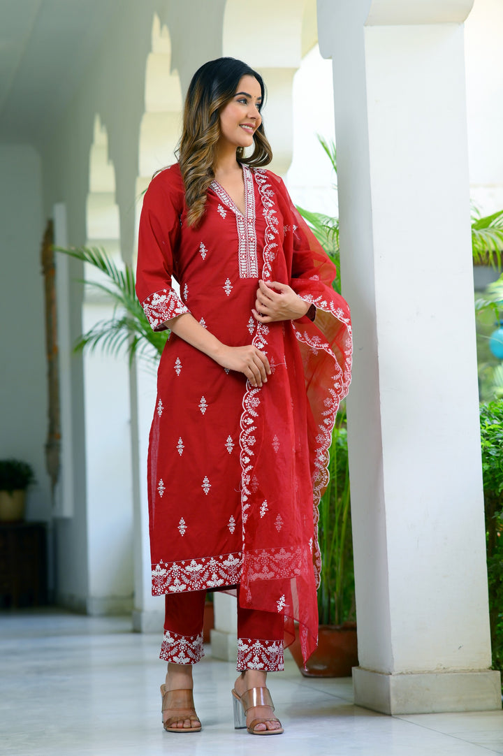 Elegant Blue & Red Cotton Kurta Set - Straight Fit, V-Neck, 3/4 Sleeves