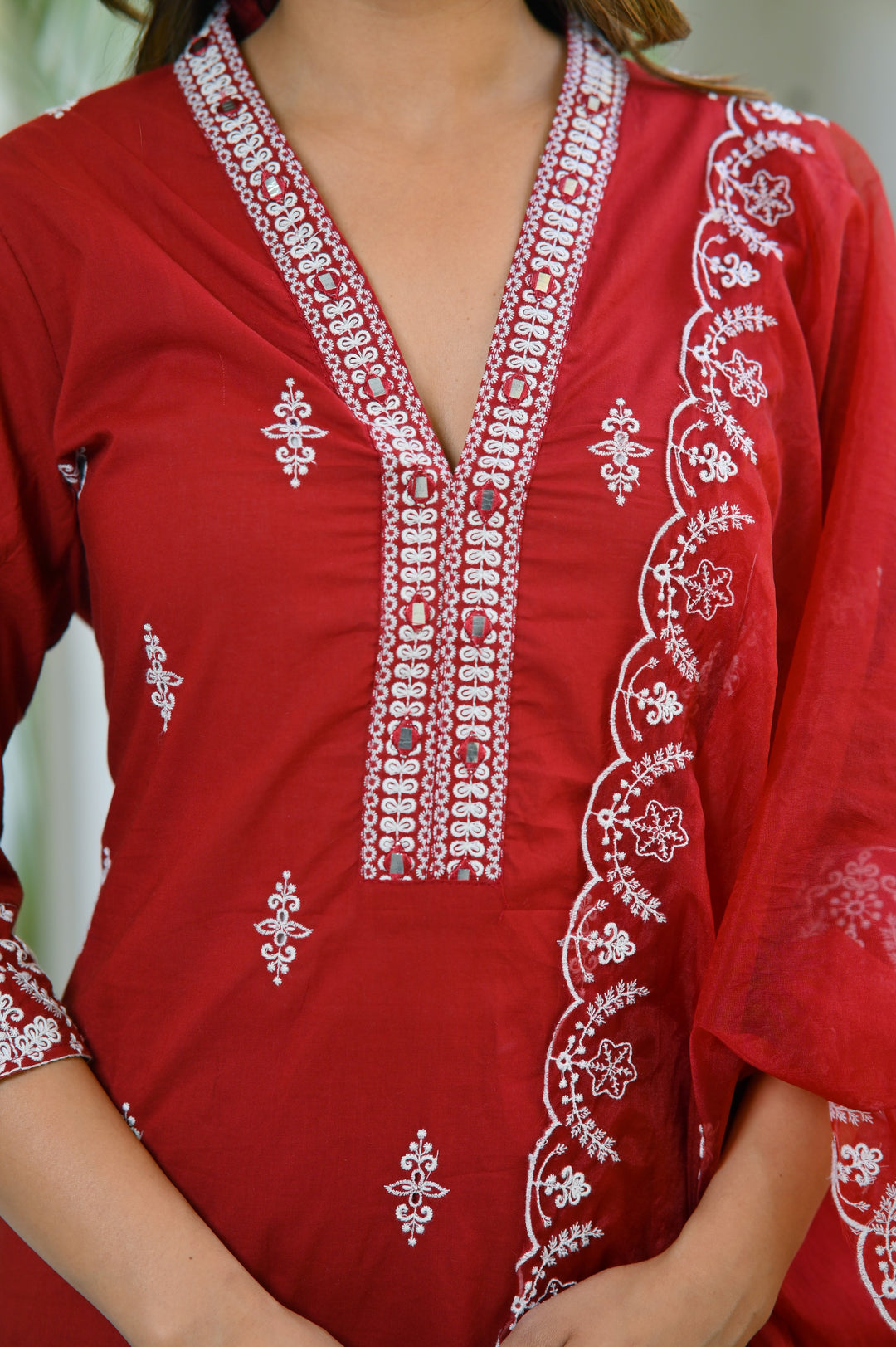 Elegant Blue & Red Cotton Kurta Set - Straight Fit, V-Neck, 3/4 Sleeves