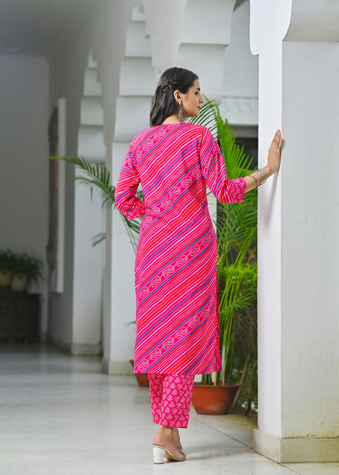 Charming Green & Pink Cotton Kurta Set - Sweetheart Neck, Straight Fit, 3/4 Sleeves