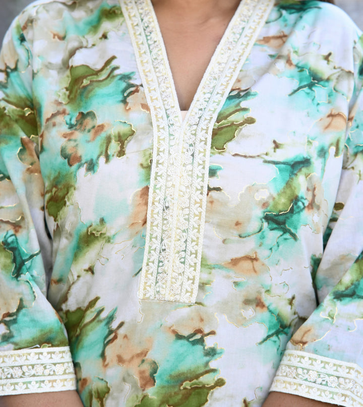 Vibrant Cotton Voile Straight Kurta Sets with V-Neck and 3/4th Sleeves – Perfect for Everyday Elegance and Festive Glam