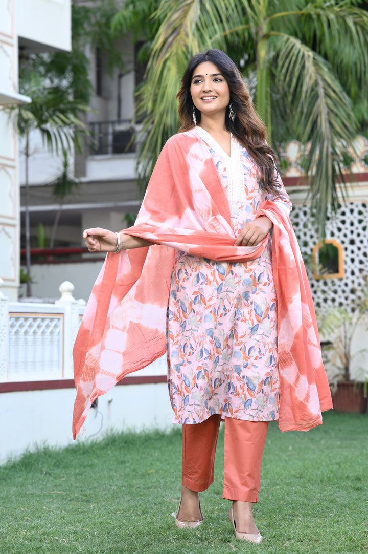 Vibrant Cotton Voile Straight Kurta Sets with V-Neck and 3/4th Sleeves – Perfect for Everyday Elegance and Festive Glam