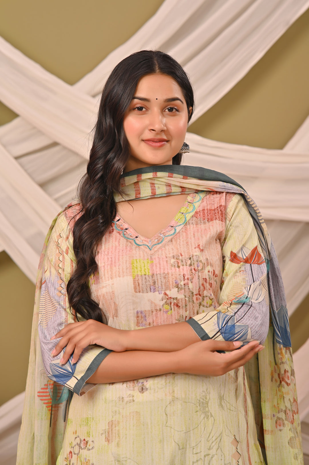 Lavender and Pista Green Cotton Kurta Set with V-Neck & 3/4 Sleeves