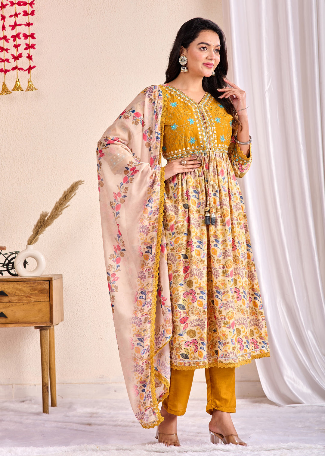 Elegant Ethnic Aliya Cut 3-Piece Suit Set – Muslin Fabric with Embroidered Mirror Work and Sequins