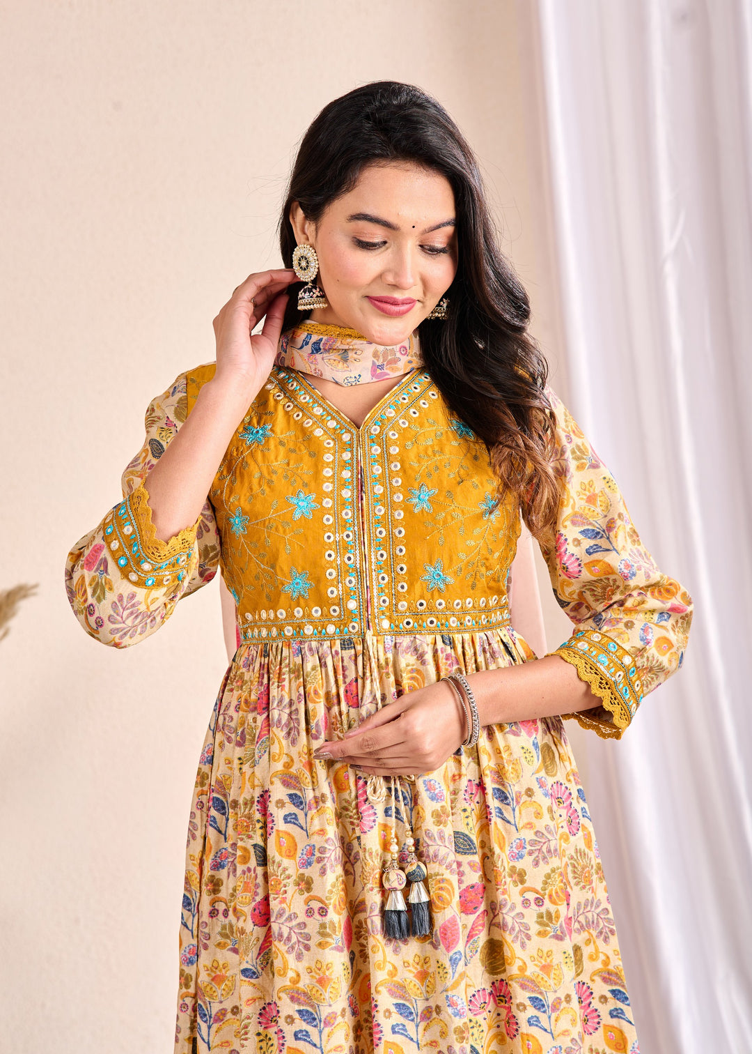 Elegant Ethnic Aliya Cut 3-Piece Suit Set – Muslin Fabric with Embroidered Mirror Work and Sequins