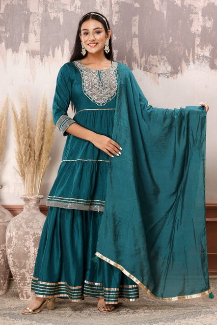 Royal Elegance 3-Piece Muslin Sharara Suit Set – Zardosi, Gotta Patti, and Zari Embellishments