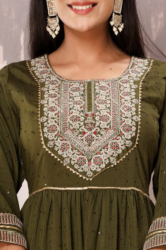Royal Elegance 3-Piece Muslin Sharara Suit Set – Zardosi, Gotta Patti, and Zari Embellishments