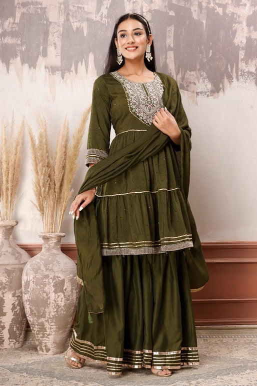 Royal Elegance 3-Piece Muslin Sharara Suit Set – Zardosi, Gotta Patti, and Zari Embellishments