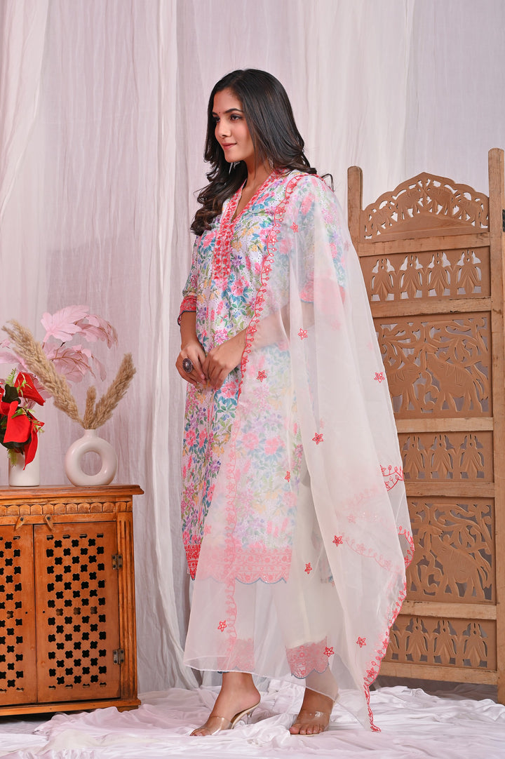 Pink Cotton Sifli Kurta Set - Straight Fit with V-Neck & 3/4th Sleeves (Sizes M to XXL)