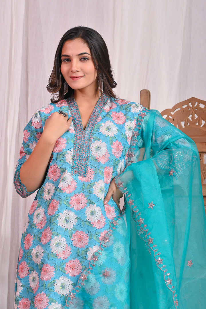 Green Cotton Sifli Kurta Set - Straight Fit with V-Neck and 3/4 Sleeves (Sizes M, L, XL, XXL)