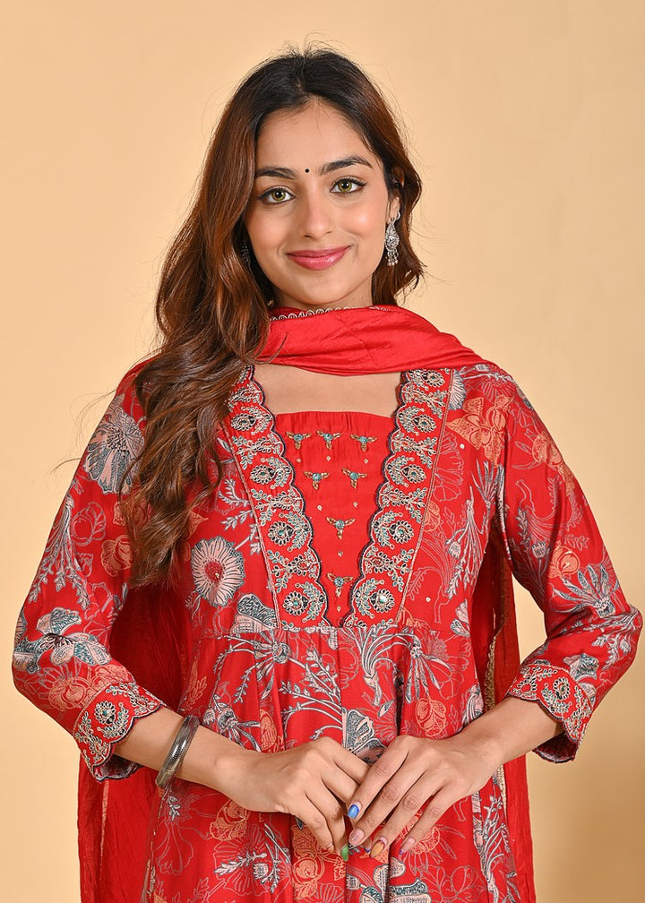 Exquisite Chanderi Anarkali Suit Set – 3-Piece Ethnic Ensemble with Zari, Sequins, and Pearl Detailing