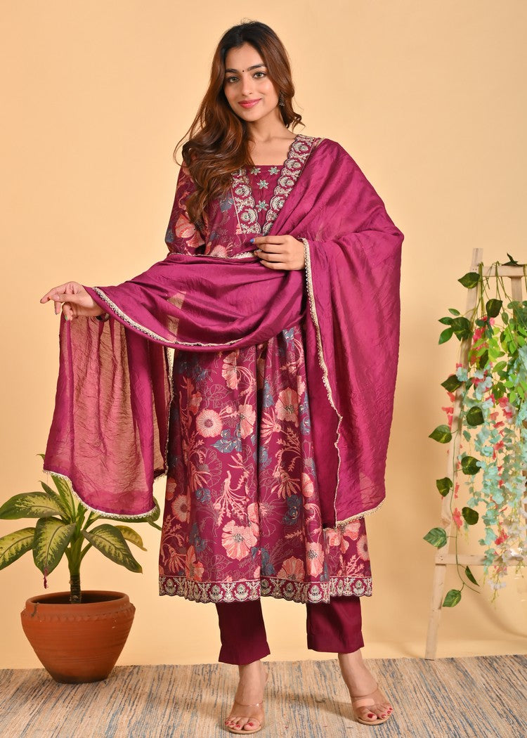 Exquisite Chanderi Anarkali Suit Set – 3-Piece Ethnic Ensemble with Zari, Sequins, and Pearl Detailing