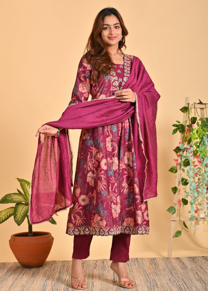 Exquisite Chanderi Anarkali Suit Set – 3-Piece Ethnic Ensemble with Zari, Sequins, and Pearl Detailing