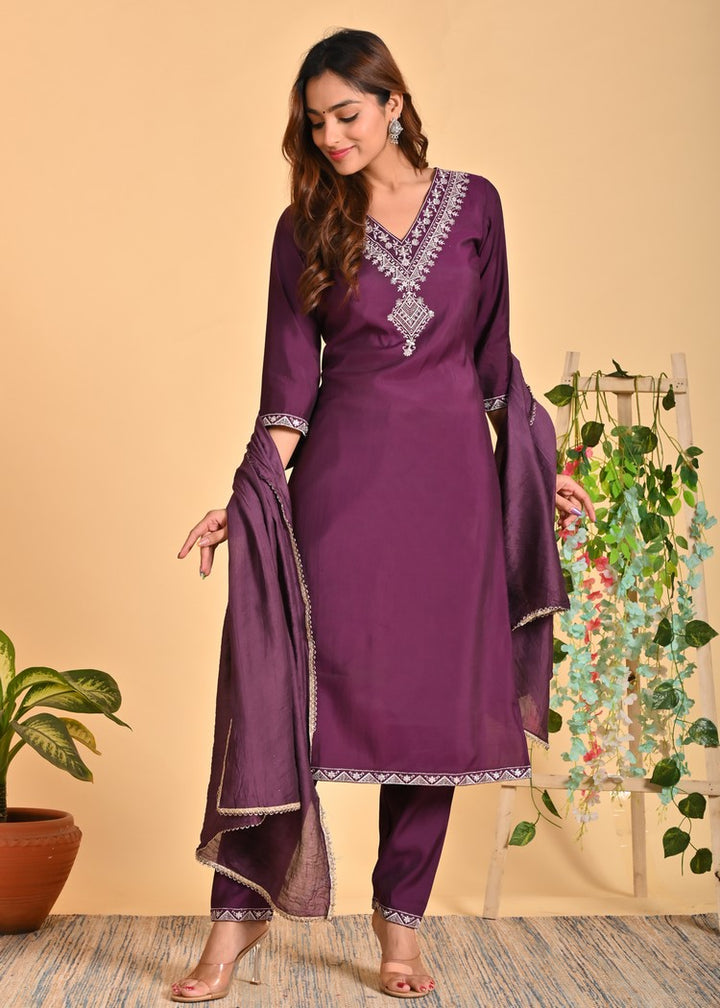 Luxurious Roman Silk 3-Piece Ethnic Kurta Set with Zardosi and Sequins Work