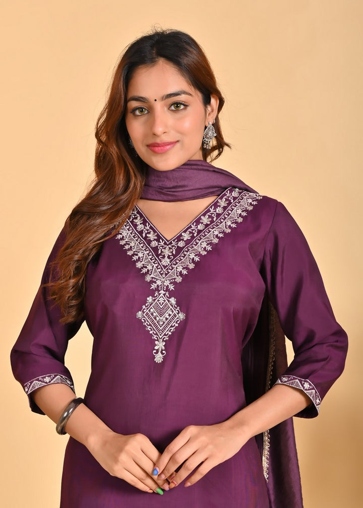 Luxurious Roman Silk 3-Piece Ethnic Kurta Set with Zardosi and Sequins Work