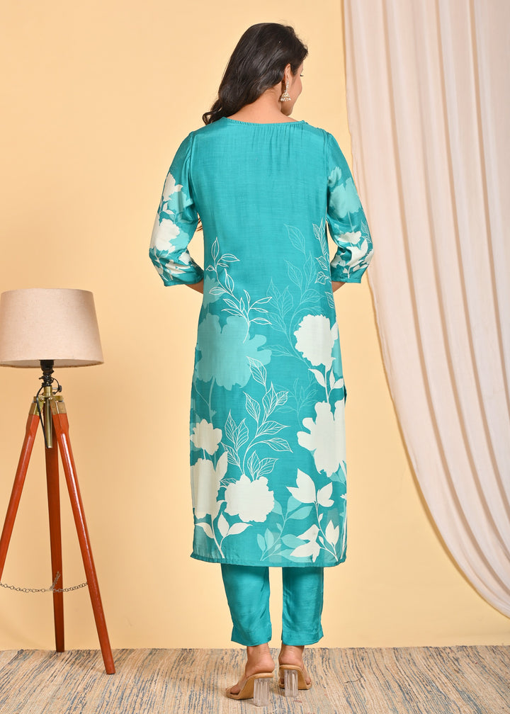 Premium Muslin 3-Piece Ethnic Wear Set with Embroidered Mirror and Pearl Detailing
