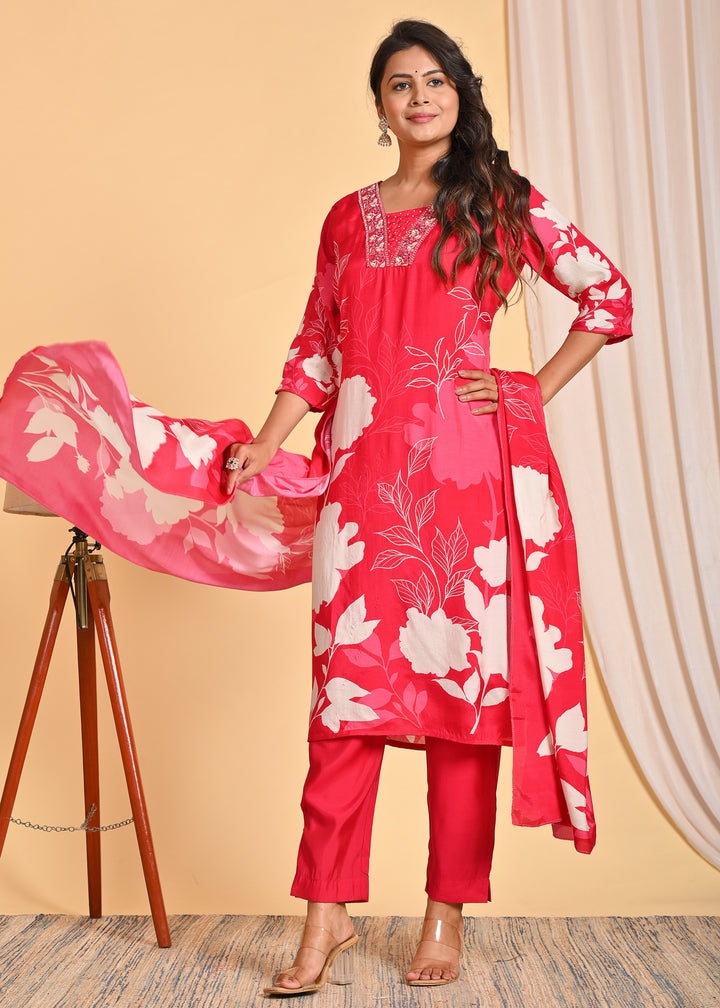 Premium Muslin 3-Piece Ethnic Wear Set with Embroidered Mirror and Pearl Detailing