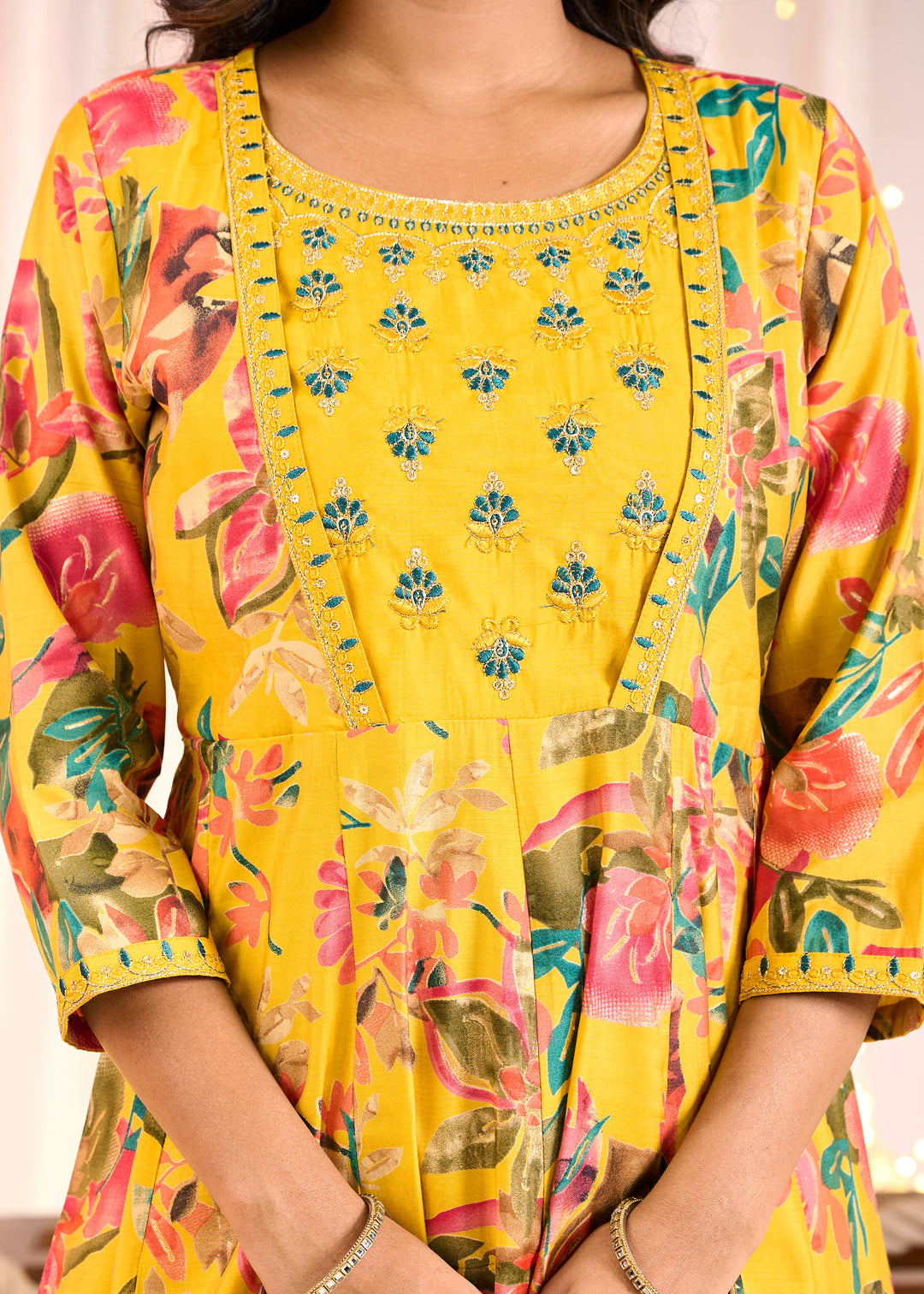 Exquisite Chanderi Anarkali Suit - Anarkali Pattern, 3/4th Sleeves, Round Neck