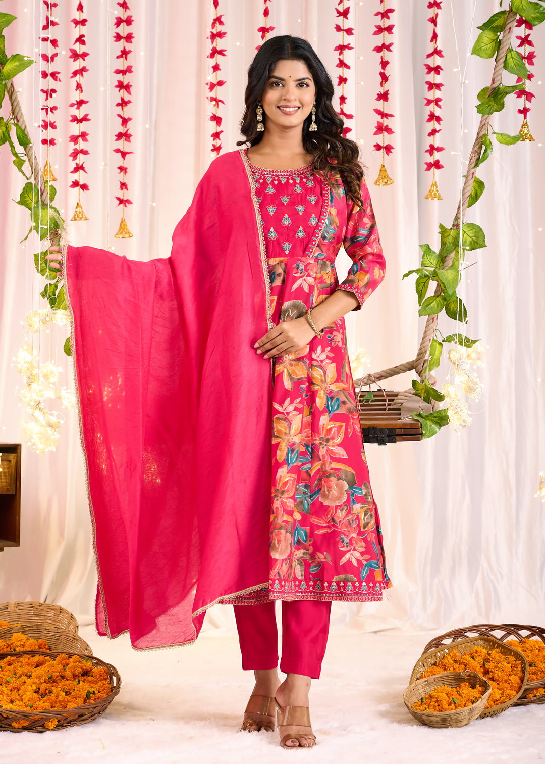 Exquisite Chanderi Anarkali Suit - Anarkali Pattern, 3/4th Sleeves, Round Neck