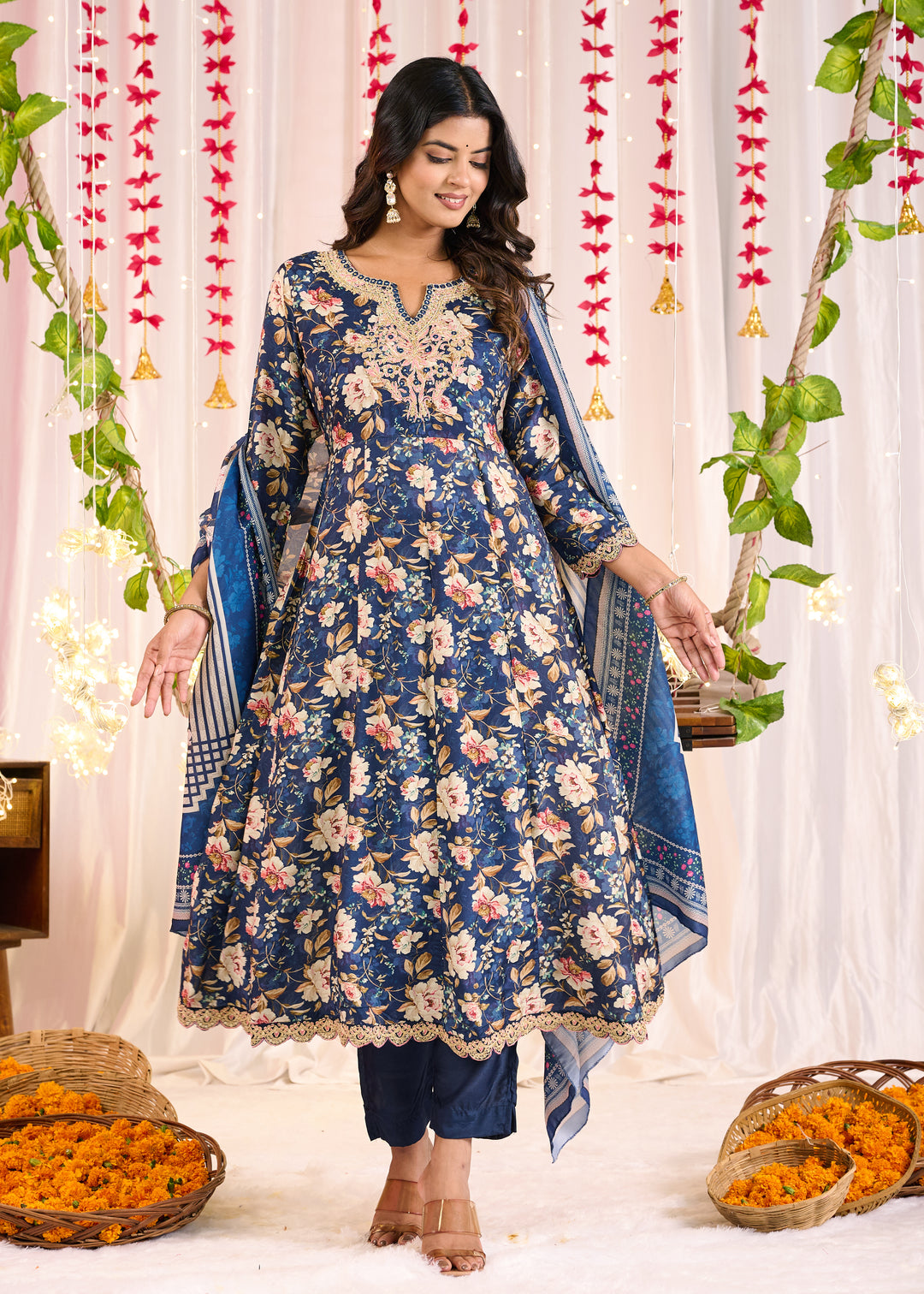 Elegant Muslin Anarkali Suit - Sweetheart Neckline, 3/4th Sleeves
