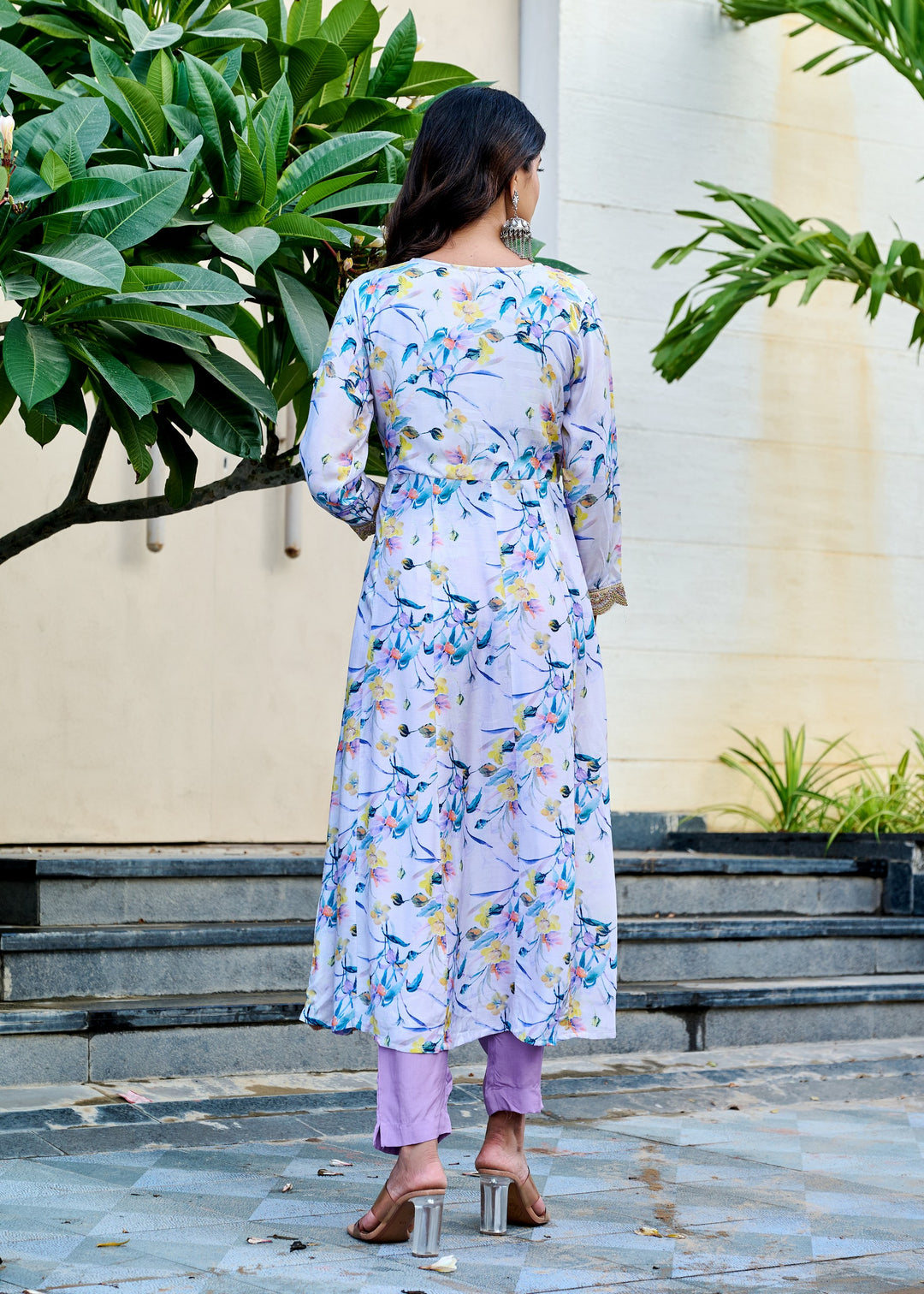 Muslin Anarkali Suit with V-Neck & 3/4 Sleeves – Purple & Pink