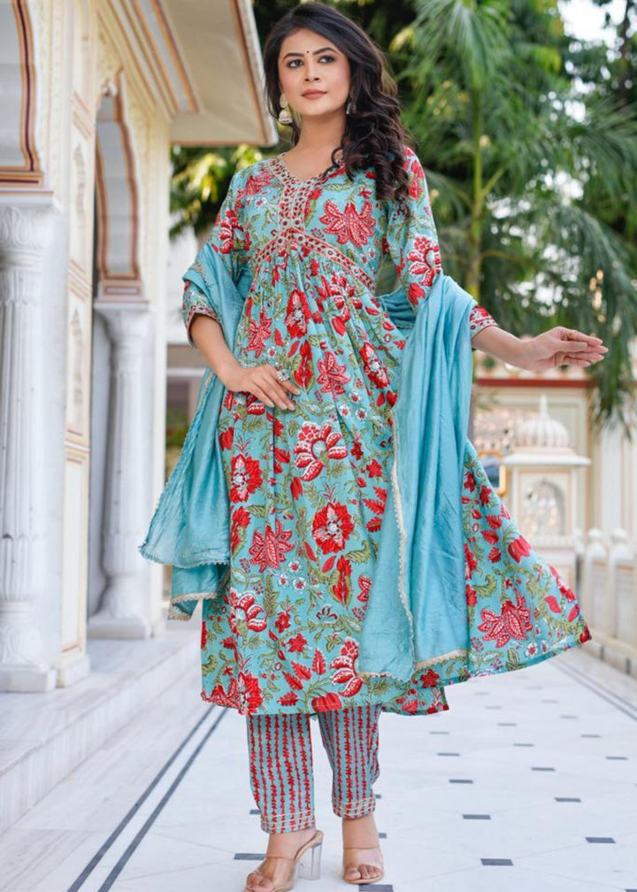 Elegant Santoon Anarkali Suit - Aliya Cut Pattern, 3/4th Sleeves, V-Neck Design