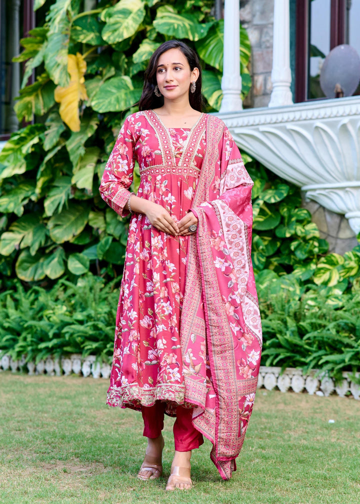 Muslin Anarkali Suit with V-Neck & 3/4 Sleeves – Red & Pista Green
