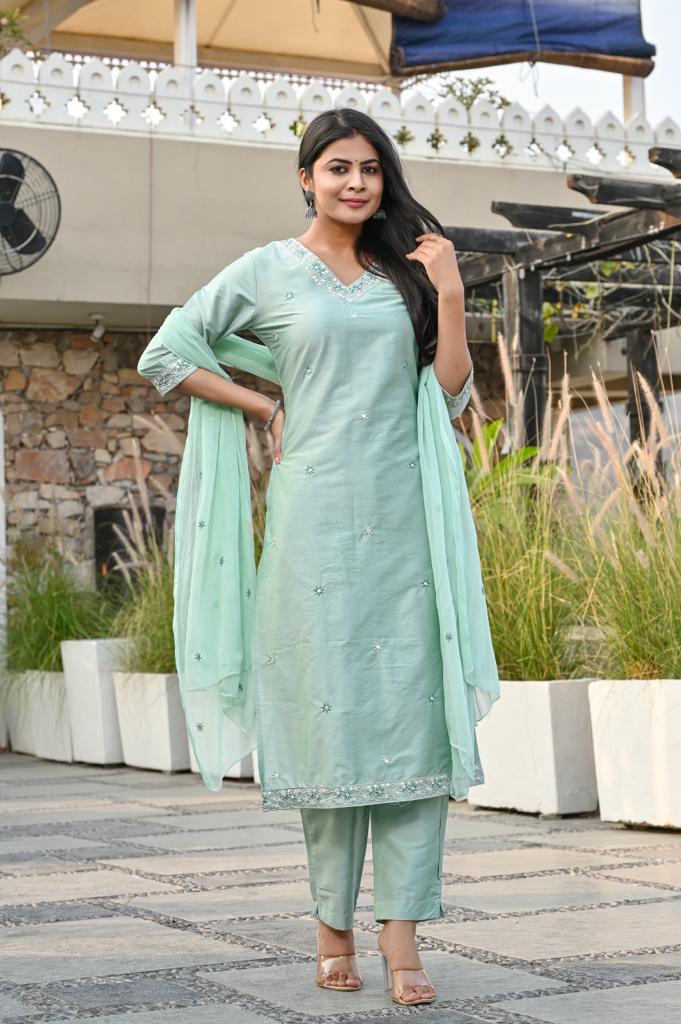 Stylish Cotton Roman Silk Kurta Set - Straight Pattern, 3/4th Sleeve, V-Neck Design
